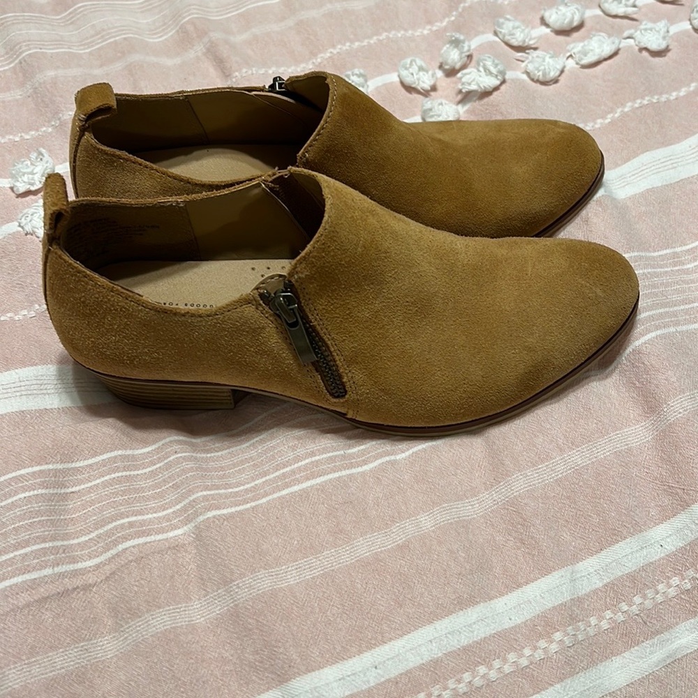 Brand: Sonoma size 8